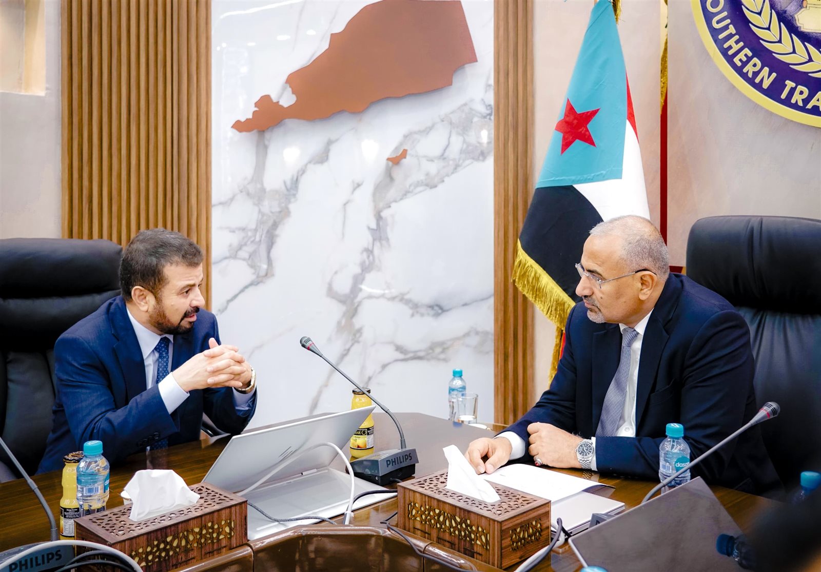 الرئيس الزُبيدي يؤكد دعمه للجهاز المركزي للرقابة والمحاسبة