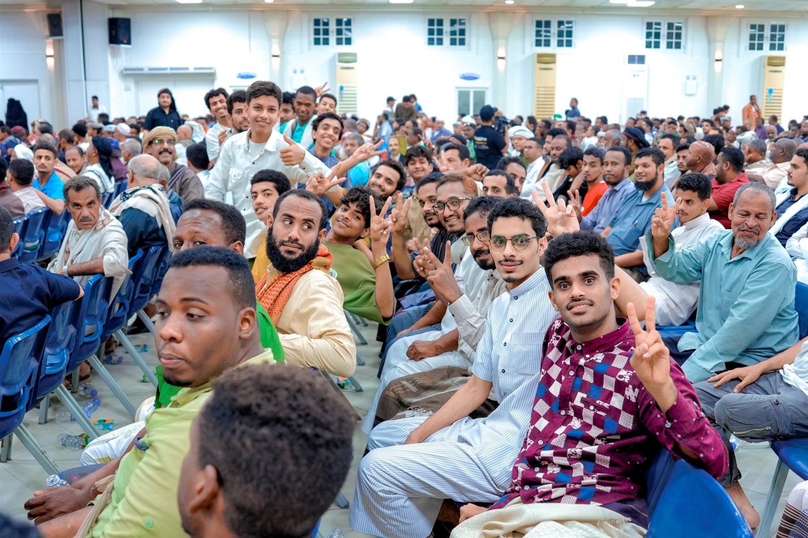 اللقاء الموسع للرئيس الزُبيدي بمختلف شرائح المجتمع بمحافظة حضرموت