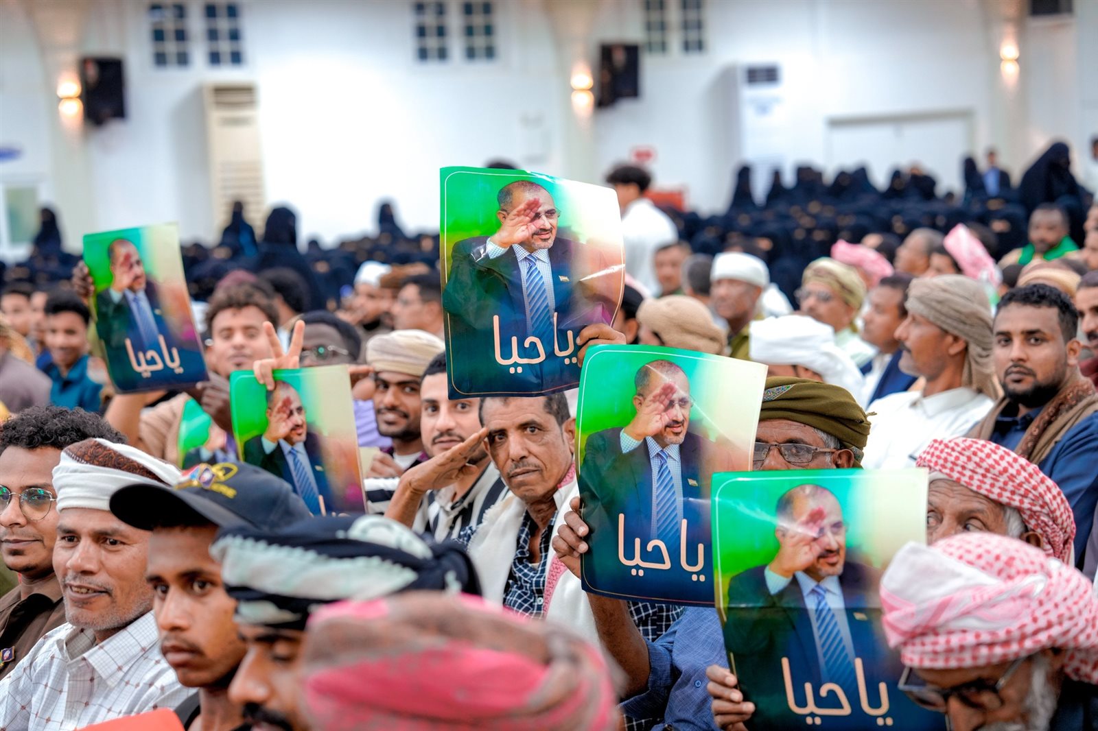اللقاء الموسع للرئيس الزُبيدي بمختلف شرائح المجتمع بمحافظة حضرموت