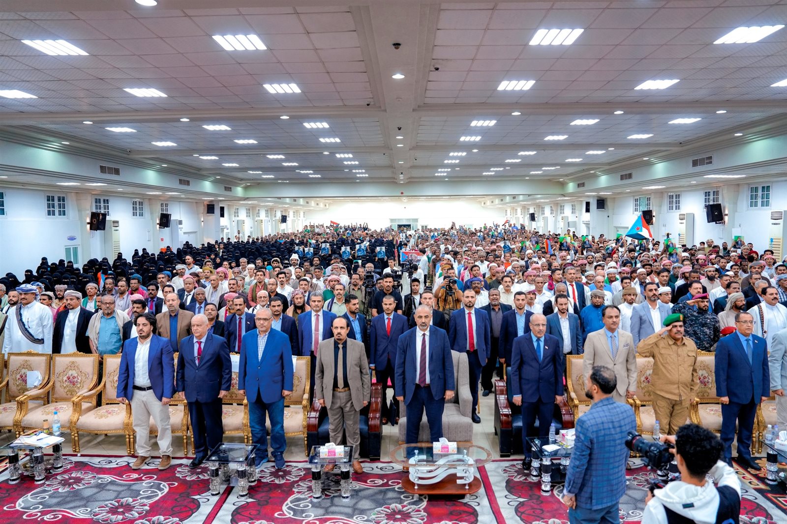اللقاء الموسع للرئيس الزُبيدي بمختلف شرائح المجتمع بمحافظة حضرموت