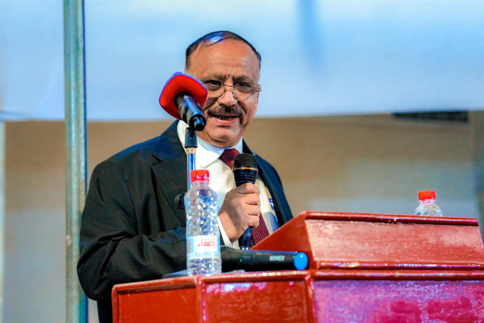 وزير النقل د. عبدالسلام صالح حُميد
