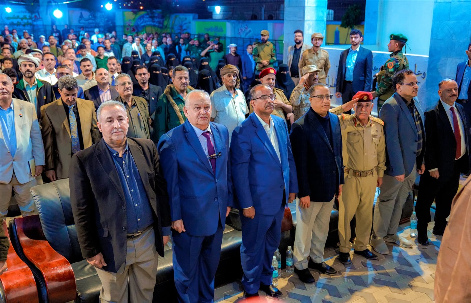 الرئيس الزُبيدي يزور الضالع ويلتقي قيادات المحافظة