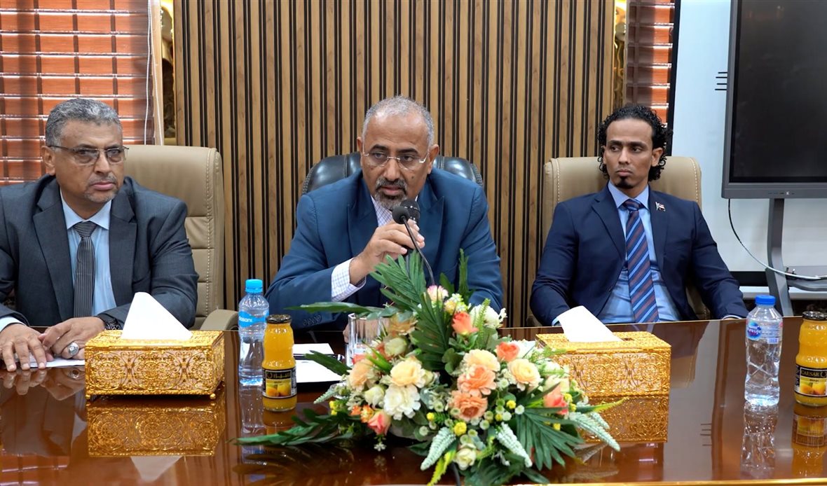 الرئيس القائد عيدروس