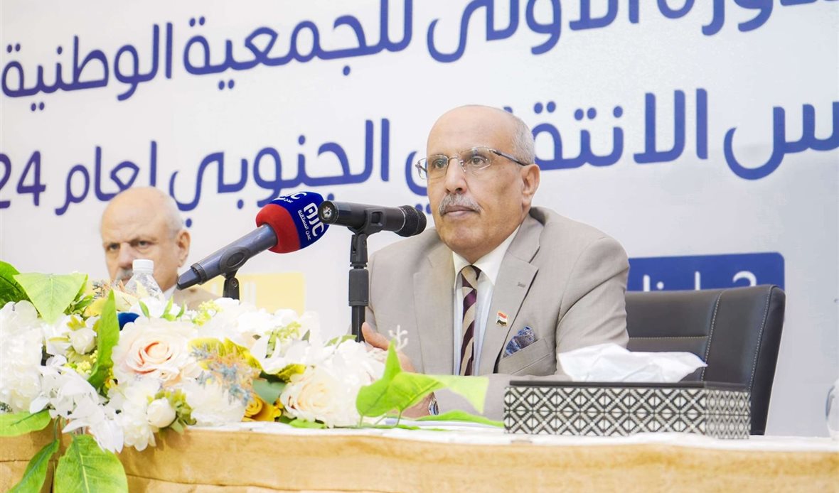علي الكثيري - رئيس