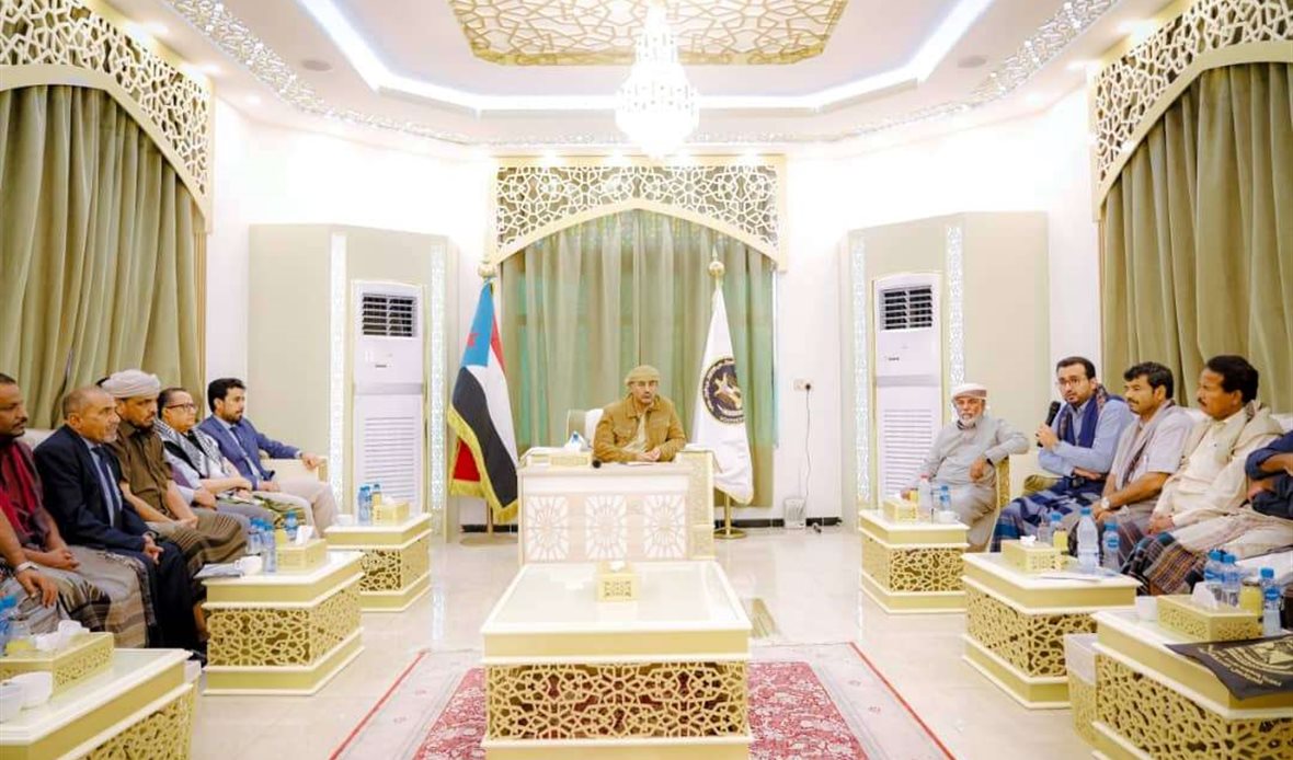 الرئيس يستقبل ممثلي
