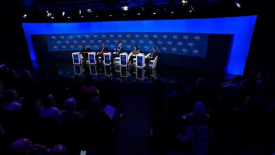 اليوم الثاني من زيارة الرئيس الزُبيدي لسويسرا.. فيديوجرافيك