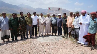 محافظ سقطرى يدشن إنشاء محطة الشيخ زايد الكهربائية لمناطق الساحل الشرقي 