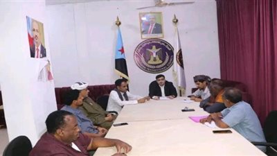 انتقالي المهرة يحذر من انفلات أمني غير مسبوق عقب ترديد الإخوان للشعارات الحوثية 