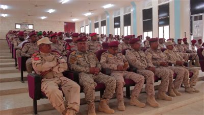 قيادة المنطقة العسكرية الثانية تشهد حفل تخرج دورة المساعدين الأولى