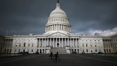 الكونغرس يتجنب الإغلاق الحكومي بإنفاق 1.2 تريليون دولار