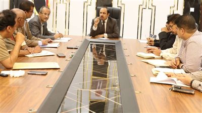 اجتماع يُقر إجراءات عملية للحفاظ على محميّة خُور إمبيخة بالمكلا