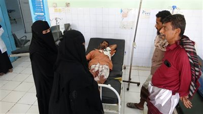 انتشار الحميات وحالات الاشتباه بالكوليرا وحالة وفاة في أبين