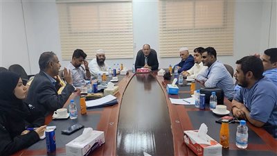 الوالي يبحث مع مستوردي الأدوية تعزيز آلية الاستيراد 