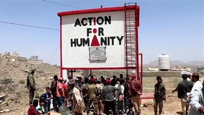 افتتاح مشروعين للمياه في منطقتي مكلان والقزعة بمديرية الشعيب في الضالع 