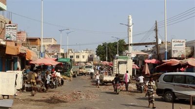 أبناء أبين: ما نعيشه اليوم وضع كارثي يتطلب وقفة جادة لمعالجته 