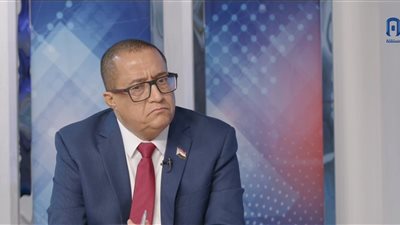 الخبجي: المجلس الانتقالي سينسحب من الحكومة في حال لم تحدث أي تغيرات اقتصادية وتحسن في الوضع المعيشي للشعب 