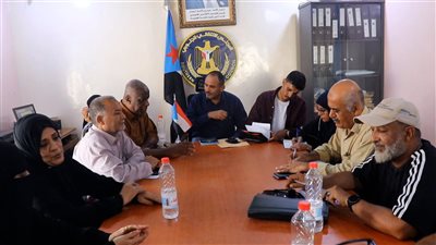 لجنة مشتركة من انتقالي عدن والأمانة العامة تتفقد سير عمل انتقالي التواهي 