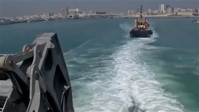 مخاوف من حدوث «كارثة» جراء تسرب مياه في سفينة فحم استهدفها الحوثيين 