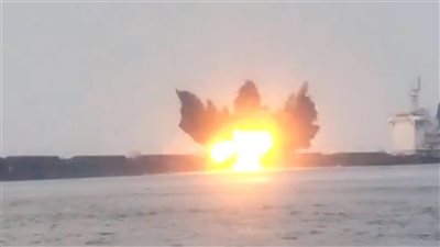 الجيش الأميركي يعلن تدمير زوارق ومسيرتين للحوثيين في البحر الأحمر