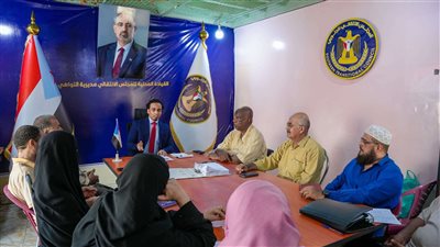 السقاف يدشن برنامج النزول الميداني للقيادات المحلية في مديريات العاصمة عدن