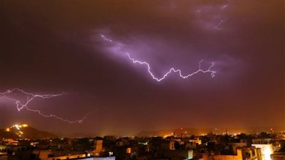 مقتل 38 شخصاً بصواعق البرق في الهند