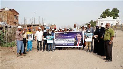 الأمانة العامة تدشن المرحلة الأولى لمبادرة نظافة سواحل العاصمة عدن