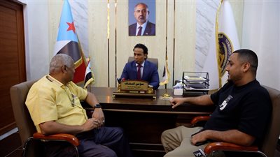 السقاف يشيد بالجهود المبذولة لإعادة تشغيل مصفاة عدن