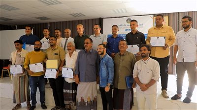 اختتام دورة صياغة الأخبار وإدارتها على مواقع التواصل الاجتماعي بالمكلا 