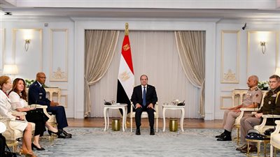 السيسي لرئيس الأركان الأميركي: يجب تكثيف الجهود لوقف التصعيد في المنطقة