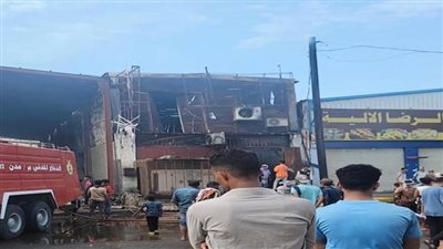 وفاة خمسة أشخاص في حريق داخل مطبعة بالعاصمة عدن 