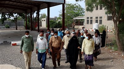 انتقالي أبين يتكفل بعلاج طالبات مدرسة بلقيس في المستشفى الأميركي