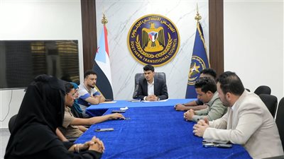 دائرة الشباب والرياضة تناقش عدد من القضايا ذات الصلة بالشباب