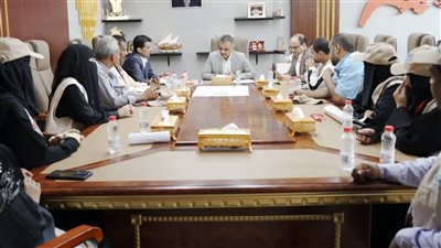 لملس يبحث سبل تطوير عمل صندوق الرعاية الاجتماعية بالعاصمة عدن