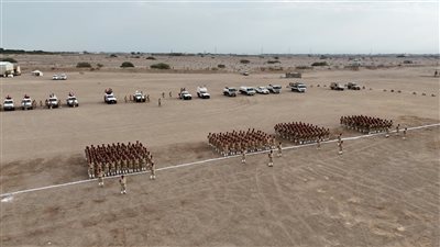 بحضور الكثيري.. تخرج الدفعة الأولى في لواء الشرطة العسكرية بالقوات الجنوبية 