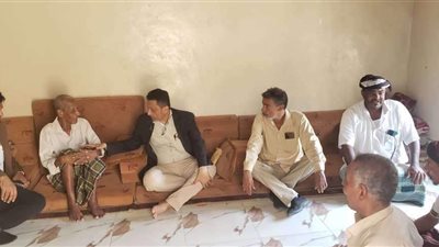 رئيس تنفيذية انتقالي أبين يزور عدداً من الشخصيات الاجتماعية والفنية بزنجبار