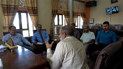 اقتصادية الأمانة العامة تطلع على سير العمل في مؤسسات ومكاتب لحج