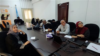 وزارة الصحة تناقش استراتيجية حملة صحة الأم والوليد في عدن