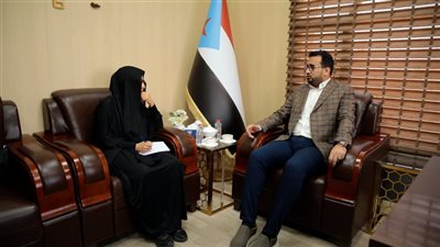 رئيس الهيئة الوطنية للإعلام يلتقي موفدة وكالة (رويترز)