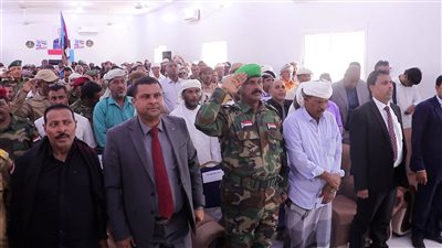 محافظة سقطرى تحتفي بذكرى ثورة 14 أكتوبر بحفل فني وخطابي