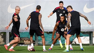 برشلونة يتأهب لخوض مواجهة ريال مدريد المرتقبة