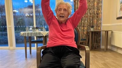 سيدة عمرها 105 أعوام تكشف سر الحياة المديدة