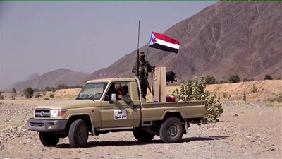 إحباط تهريب شحنة أسلحة وذخائر متنوعة في محافظة شبوة 