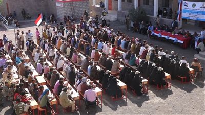 فريق التواصل السياسي يعقد لقاءً موسعًا في الأزارق للاطلاع على احتياجات المواطنين 