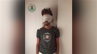 الحزام الأمني بلحج يطيح بمنفذ تفجير عبوة ناسفة استهدفت مركبة عسكرية