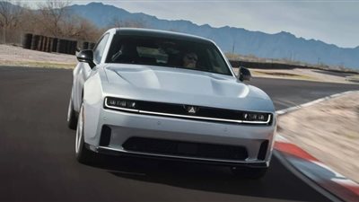 دودج تشارجر Sixpack 2025.. قوة لا تُضاهى وتصميم يجسد العضلات الأمريكية