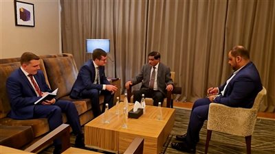 البحسني يبحث مع القائم بأعمال السفارة الروسية مستجدات الأوضاع وتعزيز العلاقات الثنائية