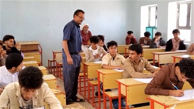 الانتقالي وتربية الضالع يتفقدان سير الامتحانات بمنطقة حرير 