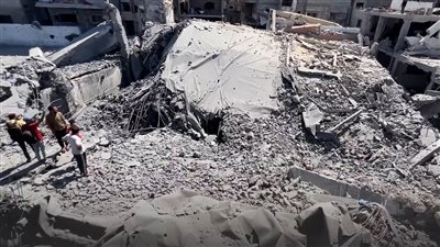 استشهاد 60 على الأقل بغارات إسرائيلية على أنحاء متفرقة في قطاع غزة