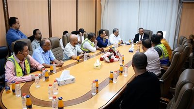 وزير النقل يتفقد ميناء الحاويات ويوجّه برفع الجاهزية وتسهيل معاملات السفن