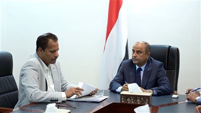 رئيس الحكومة يشدد على دور السلطات المحلية في خدمة المواطنين وتخفيف معاناتهم